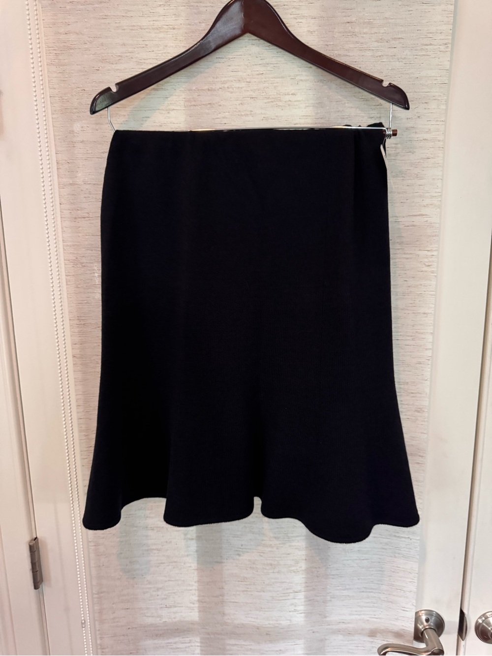 St. John Collection Black Wool-Blend Knit Flared Skirt